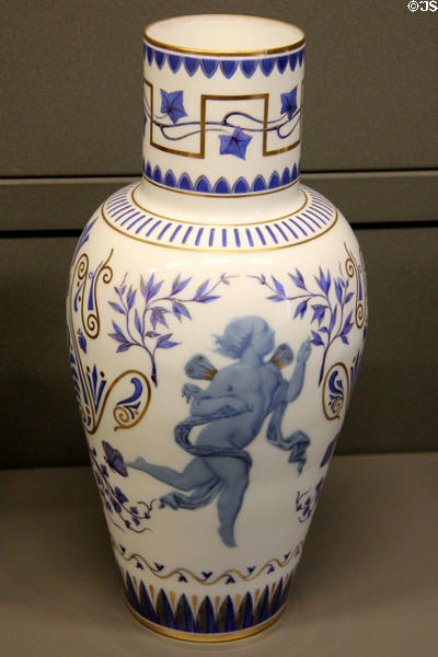 Porcelain chinois-Ly vase (1851) by Sèvres Manuf. (shown London Exposition 1851) at Arts et Metiers Museum. Paris, France.