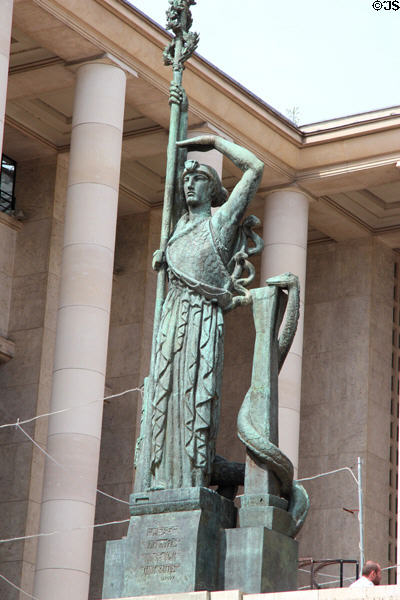 Art Deco version of classical statue at Palais de Tokyo. Paris, France.