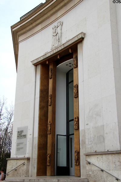 Museum of Modern Art entrance at Palais de Tokyo. Paris, France.