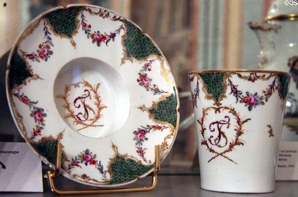 Trembling cup & saucer (c1775-80) in hard-paste porcelain by Boissette factory at Carnavalet Museum. Paris, France.