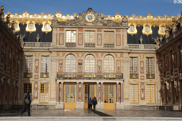 Marble Court & facade of first Versailles Chateau. Versailles, France. Architect: Louis Le Vau (1661-68) then Hardouin-Mansart (1679-81).