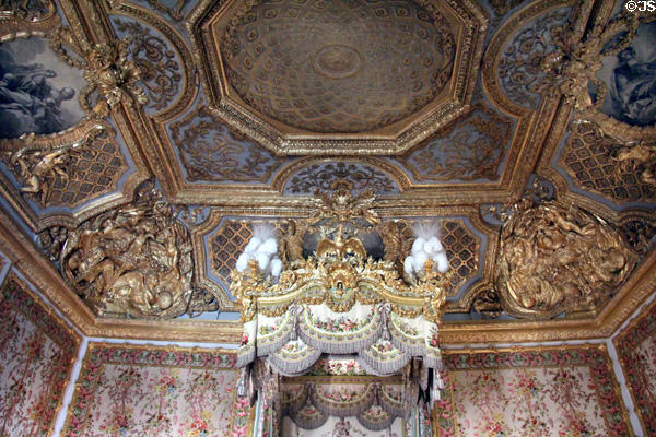 Ceiling of Queen's Bedroom at Versailles Palace. Versailles, France.