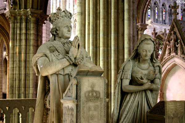 Monument of Louis XVI & Marie-Antionette (1830) by Edme Gaulle & Pierre Petito at St-Denis Basilica. St Denis, France.