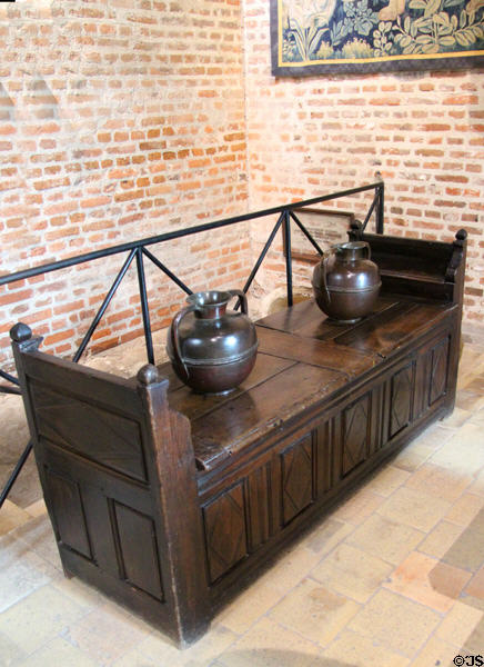 Renaissance bench & pots in kitchen at Château de Clos Lucé. Amboise, France.