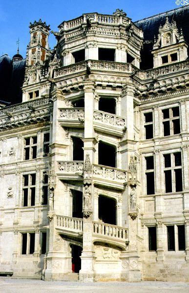 External spiral staircase of François I Renaissance wing (1515-18) at Blois Chateau. Blois, France.