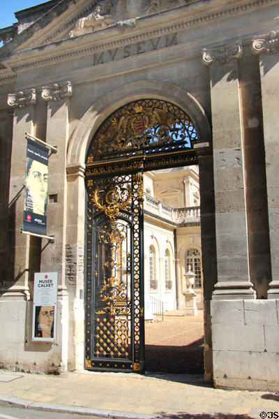 Entrance to Calvet Museum in mansion (built 1753). Avignon, France. Architect: J.-B. Franque.