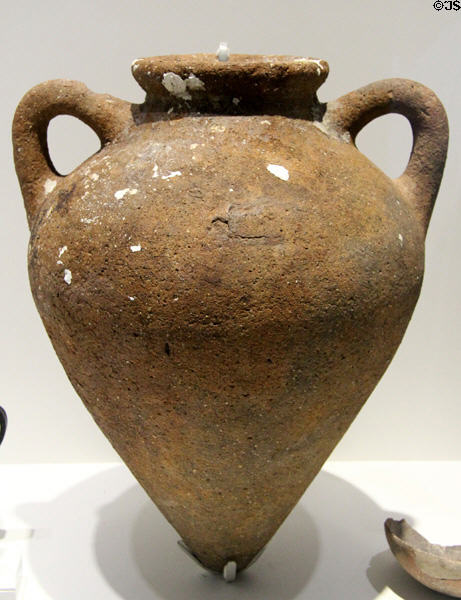 Etruscan ceramic amphora (end 6th - start 5thC BCE) from le Grau du Roi (Gard) at Musée de la Romanité. Nimes, France.
