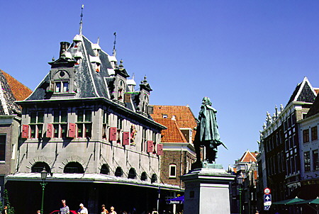Statue of Jan Pieterszoon in Rode Steen Square. Hoorn, Netherlands.