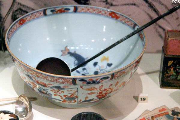 Chinese export porcelain punch bowl (1752-1845) at National Museum of Scotland. Edinburgh, Scotland.