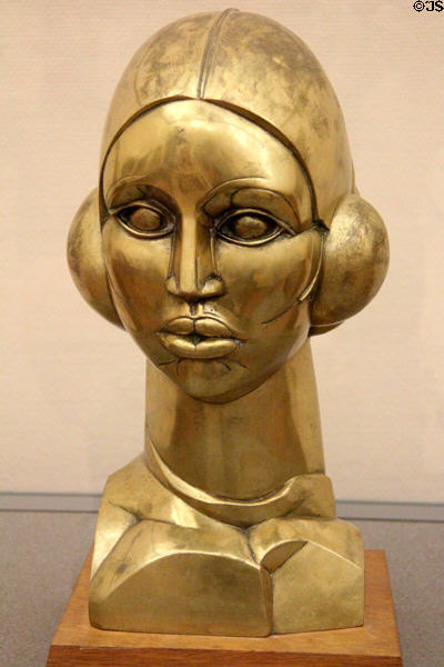 Eastre, Hymn to the Sun brass sculpture (1924) by John Duncan Fergusson of Scottish Colourists at Kelvingrove Art Gallery. Glasgow, Scotland.