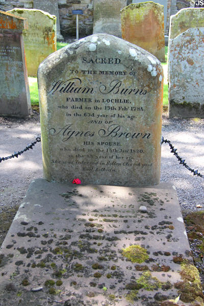 Headstone (1784) of Robert Burns father, William Burns, at Alloway Kirk. Alloway, Scotland.