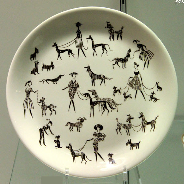 Example of Murray Curvex off-set under-glaze printing on earthenware plate (1950-9) by Alfred Meakin of Tunstall, Staffordshire at Potteries Museum & Art Gallery. Hanley, Stoke-on-Trent, England.
