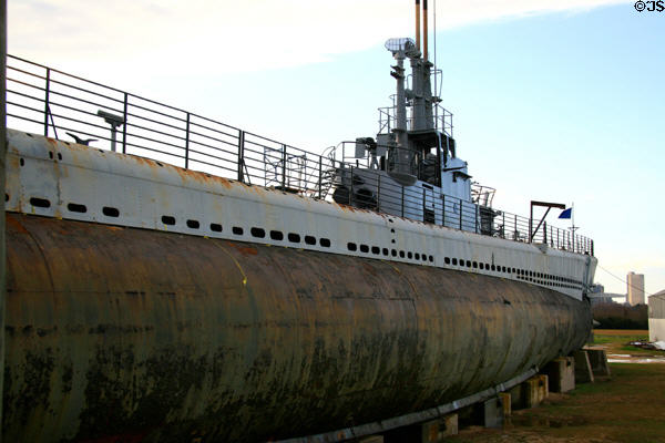 Submarine USS Drum (SS-228) (1941) at USS Alabama Battleship Memorial Park. Mobile, AL. On National Register.
