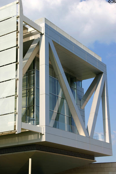 Exterior structure of Clinton Presidential Library. Little Rock, AR.