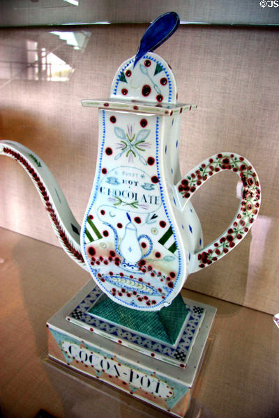Porcelain Cocoa Pat by Mara Superior (1990) at Clinton Presidential Library. Little Rock, AR.