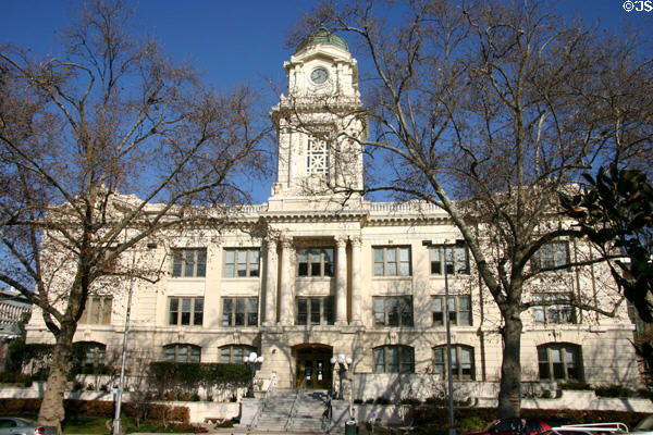 Sacramento City Hall (1907) (915 I St.). Sacramento, CA. Style: Baroque Renaissance Revival. Architect: R.A. Herold.
