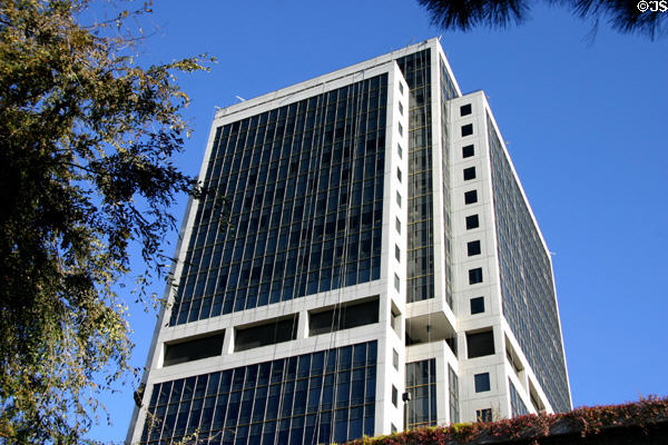 Capitol Square (1992) (25 floors) (450 N St.). Sacramento, CA.