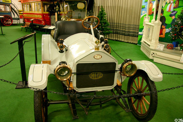 Metz Model 22 Roadster (1912) at Towe Auto Museum. Sacramento, CA.