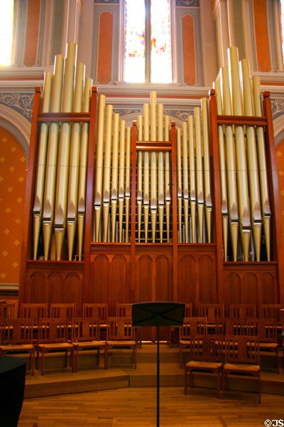 Organ of Sacramento Cathedral. Sacramento, CA.