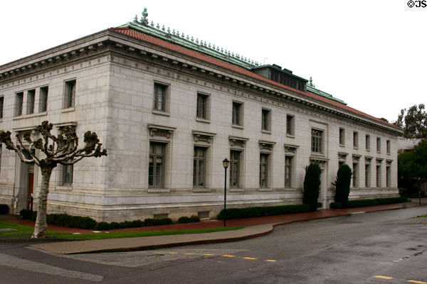 California Hall (1905) at UC Berkeley. Berkeley, CA. Style: Classical revival. Architect: John Galen Howard. On National Register.