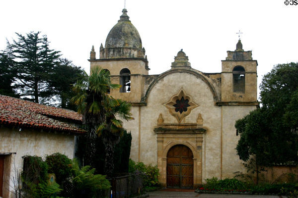 San Carlos Borromeo de Carmelo Mission (1770). Carmel, CA.