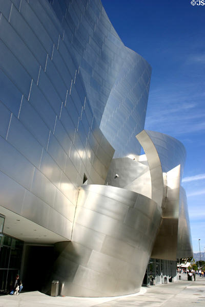 Freeform walls of Disney Concert Hall. Los Angeles, CA.