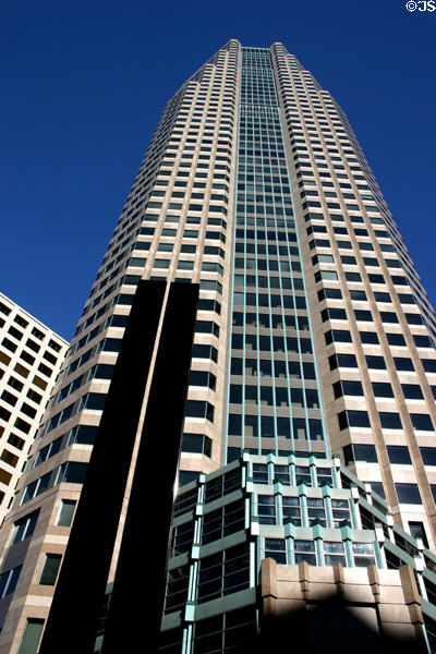 Figueroa at Wilshire building (1990) (53 floors) (former Sanwa Bank Plaza) (601 South Figueroa St.). Los Angeles, CA. Architect: Albert C. Martin Partners.