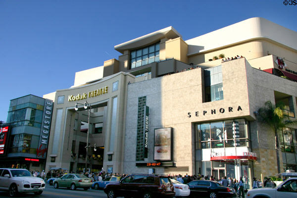 Kodak Theatre in Hollywood & Highland Center (2001) (6801 Hollywood Blvd.). Hollywood, CA. Architect: Rockwell Group.