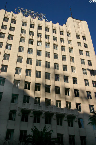 6253 Hollywood Blvd. (1929) (13 floors). Hollywood, CA. Architect: Curlett & Beelman.