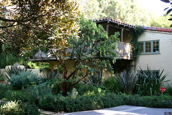 Architect John Byers house (1924) (2034 La Mesa Dr.). Santa Monica, CA. Style: Monterey-style. Architect: John Byers.