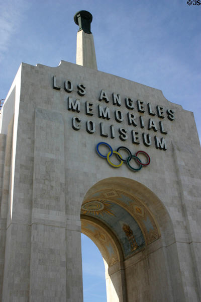 Memorial Coliseum (1921-3) in Exhibition Park site of the 1932 & 1984 Olympic Games. Los Angeles, CA. Architect: John Parkinson & Donald B. Parkinson.