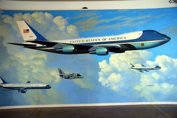 Detail of Flying White House mural at Reagan Museum showing Boeing 747 28000 aircraft used since 1990. Simi Valley, CA.