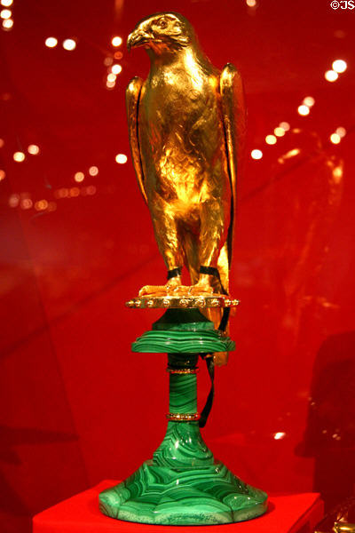 Gold plated falcon on malachite pedestal (1987) given to President Reagan by Crown Prince of Saudi Arabia at Reagan Museum. Simi Valley, CA.