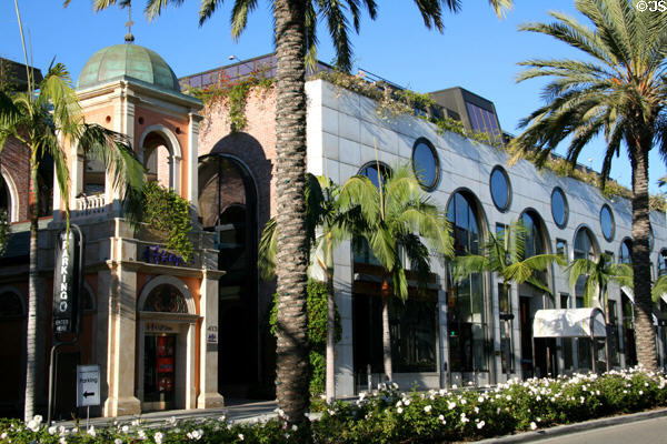 Rodeo Collection complex (1980-2) (413-433 Rodeo Dr.). Beverly Hills, CA. Architect: Oliver Vidal.