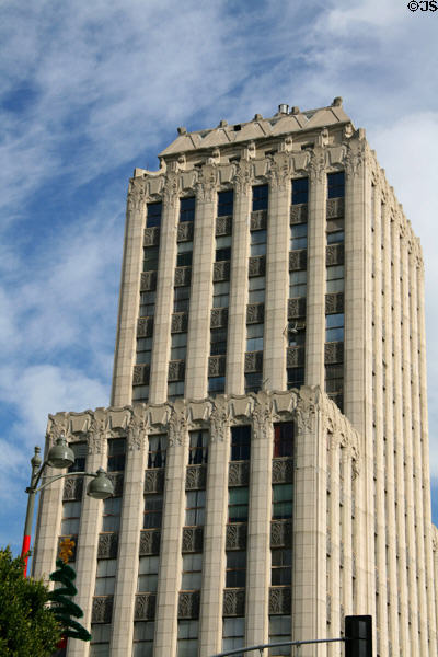 Wilshire Professional Building (1929) (13 floors) (3875 Wilshire Blvd.). Los Angeles, CA. Architect: Arthur E. Harvey.