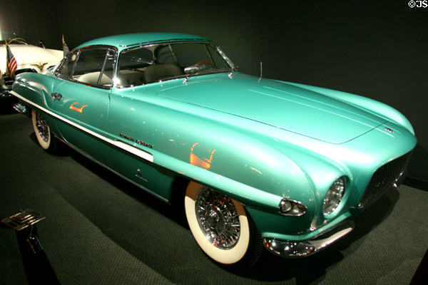 Plymouth Explorer by Ghia (1954) at Petersen Automotive Museum. Los Angeles, CA.
