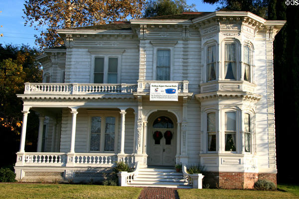 William Hayes Perry Mansion (1876) at Heritage Square Museum. Los Angeles, CA. Style: Italianate. Architect: E.F. Kysor.