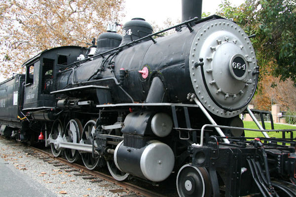 Atchison, Topeka & Santa Fe steam locomotive #664 (1899) by Baldwin at Travel Town Museum. Los Angeles, CA.