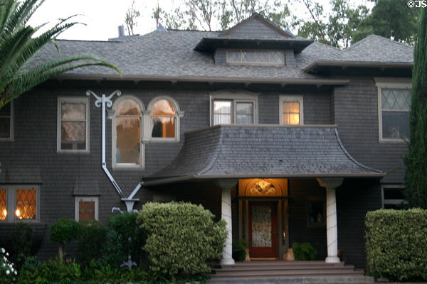 Howard Longley house (1897) (1005 Buena Vista). Pasadena, CA. Style: Craftsman. Architect: Charles & Henry Greene. On National Register.
