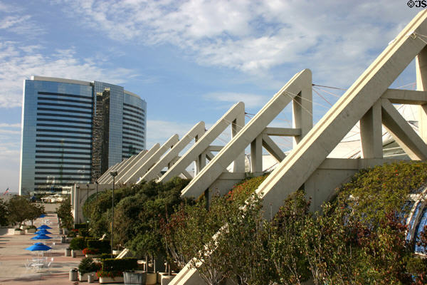 Convention Center I detail of buttresses against Marriott Hotel. San Diego, CA.