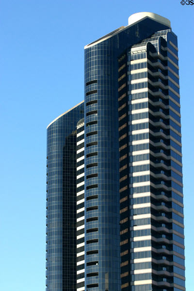 Twin black towers of Harbor Club (1992) (41 floors) (100 Harbor Dr.). San Diego, CA. Architect: BPA Architecture Planning Interiors.