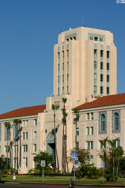 San Diego City & County Administration Building (1936). San Diego, CA. Style: Art Deco.