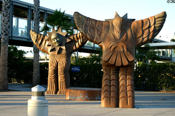 The Sun Fliers (1998) sculpture by Mario Torero & Julian Quintana at San Diego Airport. San Diego, CA.