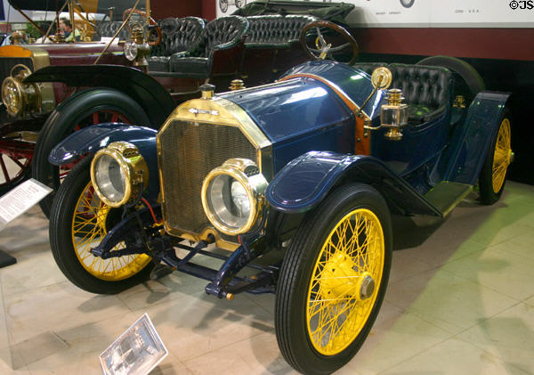 Pathfinder Model E Cruiser (1912) Motorcar Manufacturing Co. of Indianapolis, IN, at San Diego Automotive Museum. San Diego, CA.