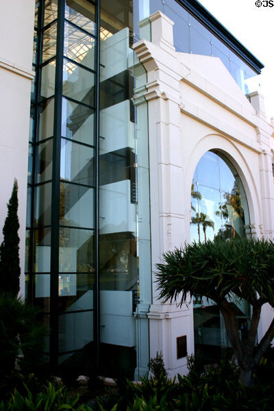 Rear additions to Natural History Museum (2000) in Balboa Park. San Diego, CA. Architect: Bundy & Thompson.