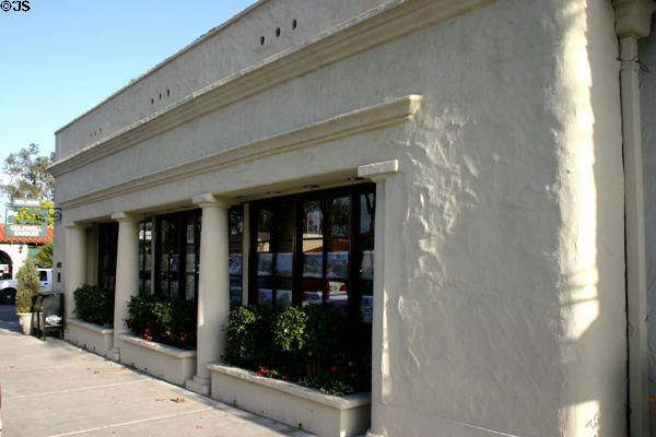 Louise Badger shop (1920s) (Paseo Delicias at La Granada). Rancho Santa Fe, CA. Style: Mission revival. Architect: Lilian Jenette Rice.