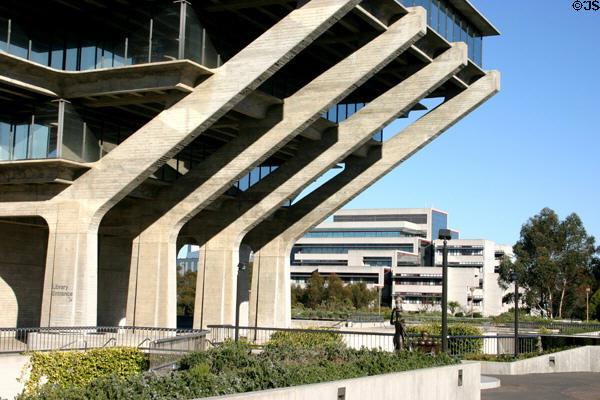 Cantilevered supports of Geisel Library at UCSD. La Jolla, CA.