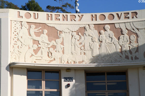 Education mural on Lou Henry Hoover Elementary School (6302 Alta Ave.). Whittier, CA.
