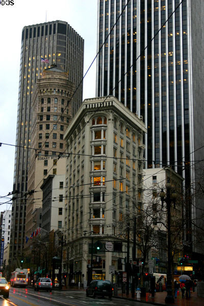 Buildings include Flatiron, Hobart, Wells Fargo & McKesson Plaza (1969) (38 floors) by Ellerbe Becket. San Francisco, CA.