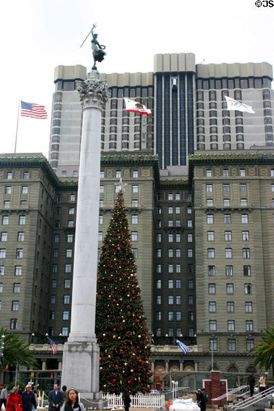 Union Square column & old St. Francis Hotel (1904 & 7) with its new Tower (1971) (32 floors) behind. San Francisco, CA. Architect: William L. Pereira & Assoc..